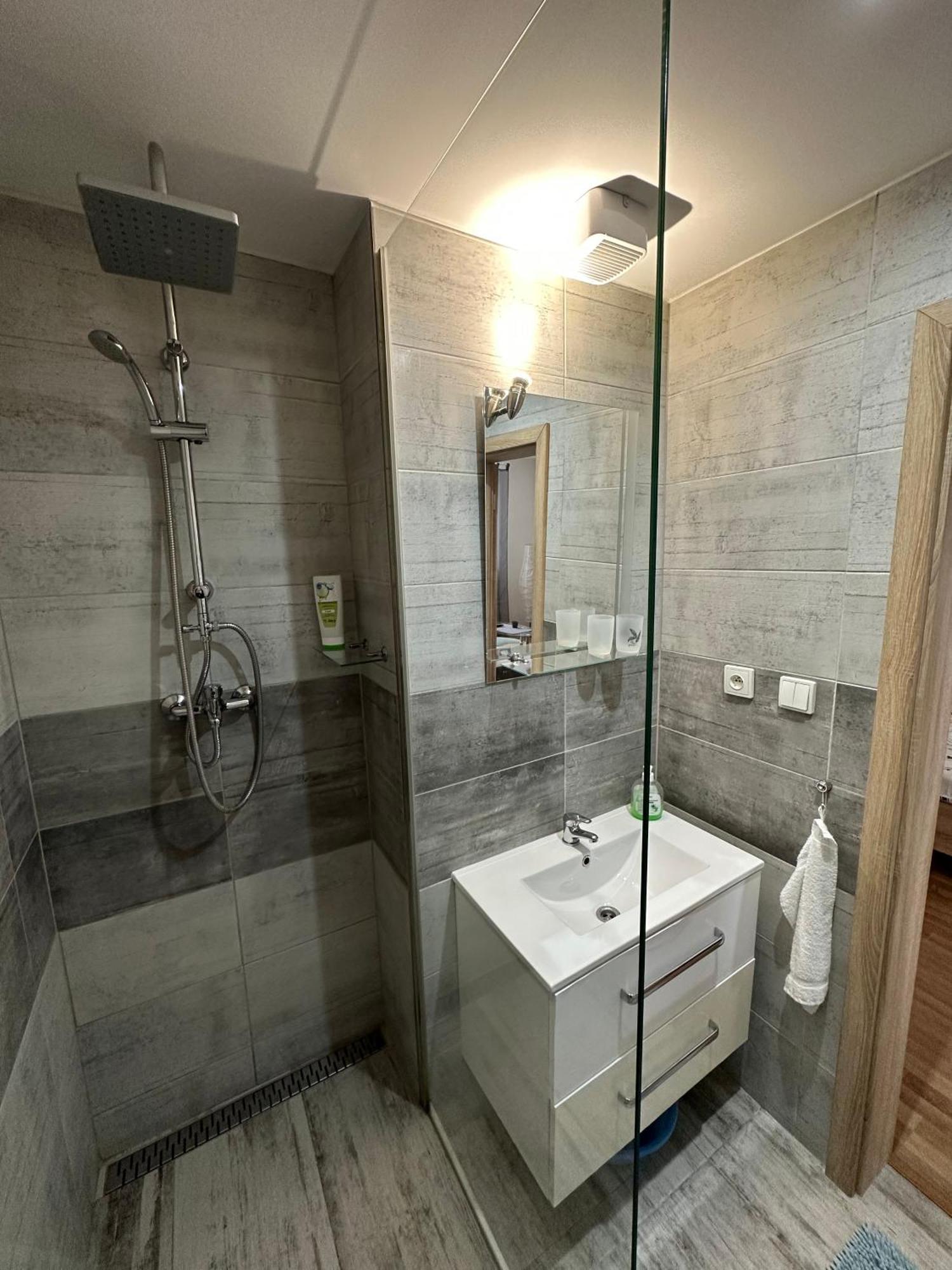 Apartman Torysa Presov Ngoại thất bức ảnh